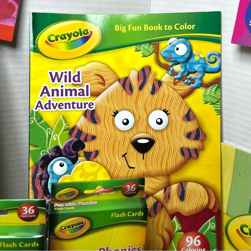 CRAYOLA HALF PINT #2 GIFT SET - Picture 2 of 16